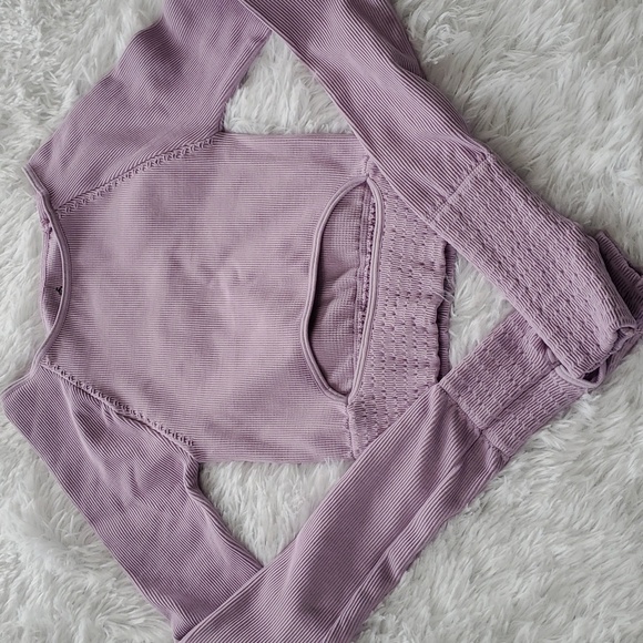 35. Free People Movement Cut It Out Longsleeve Crop Lilac - Picture 10 of 13
